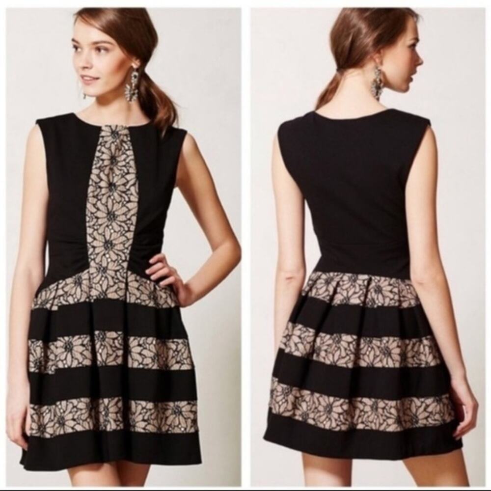 Anthropologie Women Black Eve Franco Lace Floral Strata Fit & Flare Dress Size 0
